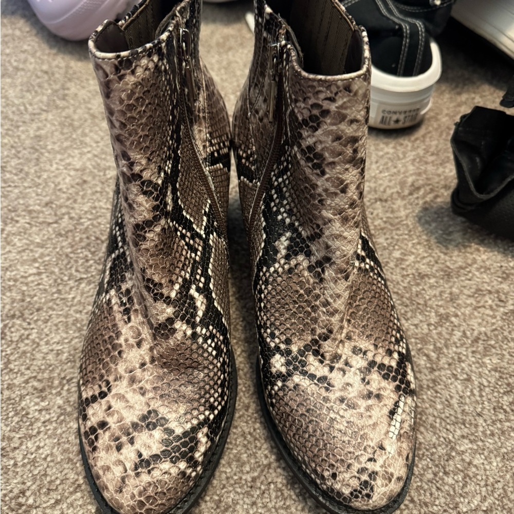 Blondo Snakeskin Pattern Ankle Boots